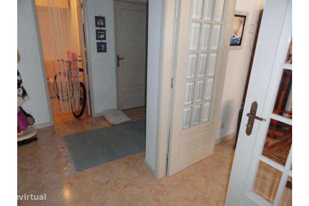 Apartamento t2 viana - aceita permuta. - Grande imagem: 5/6