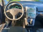 Toyota Corolla Verso 2.2 D-4D Premium - 5