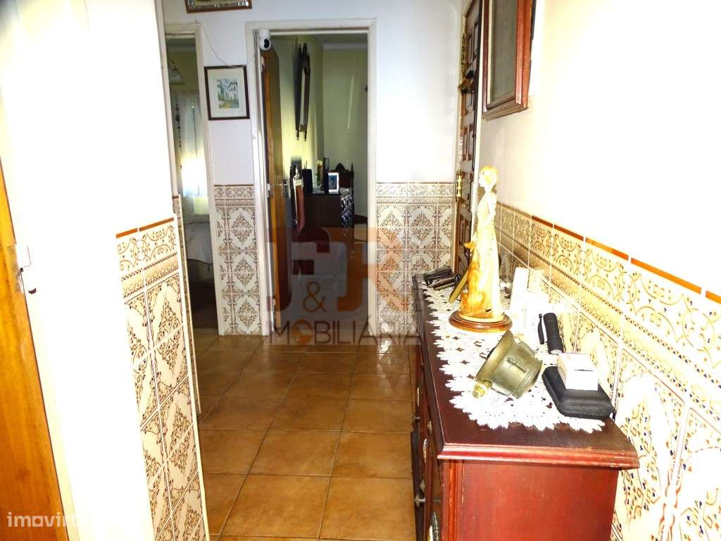 'Excelente 'Apartamento T2 Alto Seixalinho, Verderena Barreiro-4