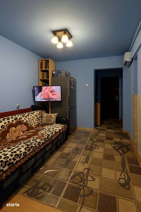 Apartament de vanzare 2 camere decomandat etaj 1 - Imagine principală: 5/5