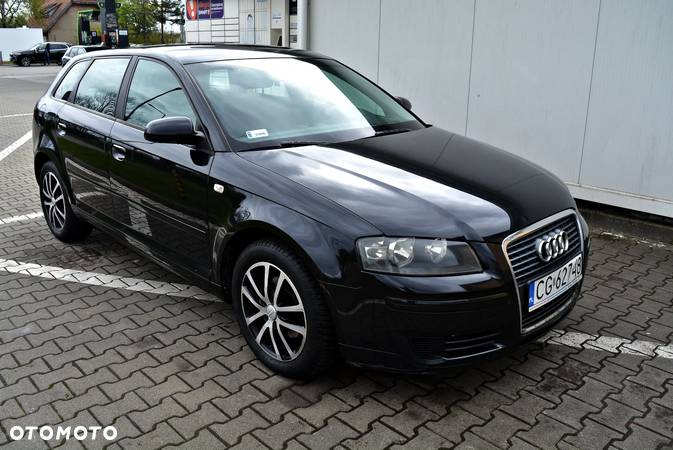 Audi A3 1.9 TDI Ambition - 2