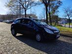 Opel Corsa Outro - 15