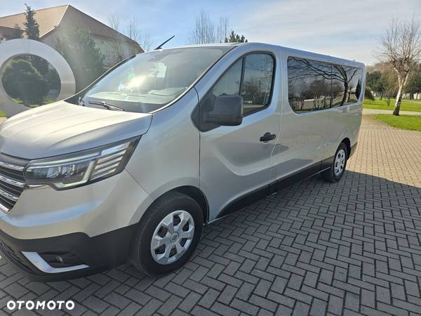 Renault Trafic Grand SpaceClass 2.0 dCi - 4