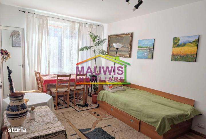 Mosilor / Eminescu / bl 1982 / decomandat / et 5 /-3