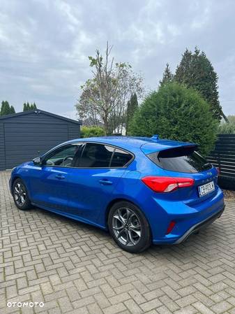 Ford Focus 1.0 EcoBoost ST-Line - 8