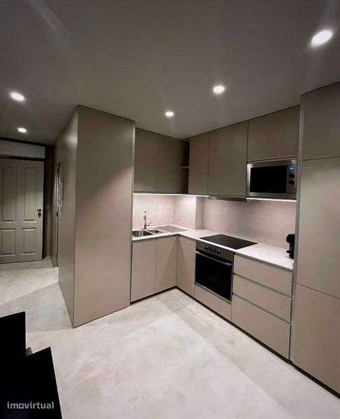 Apartamento T1 para arrendamento no Funchal - Grande imagem: 4/12