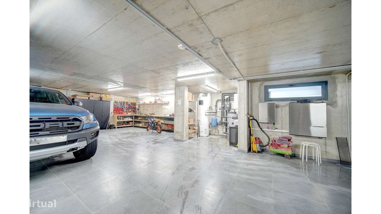 Moradia T4 na Serra de Casal de Cambra-30