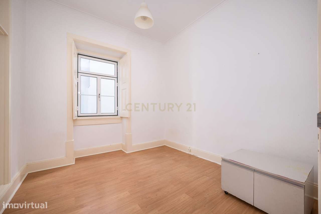 Apartamento T3+1 com varanda | Rua Guerra Junqueiro, Coimbra-12