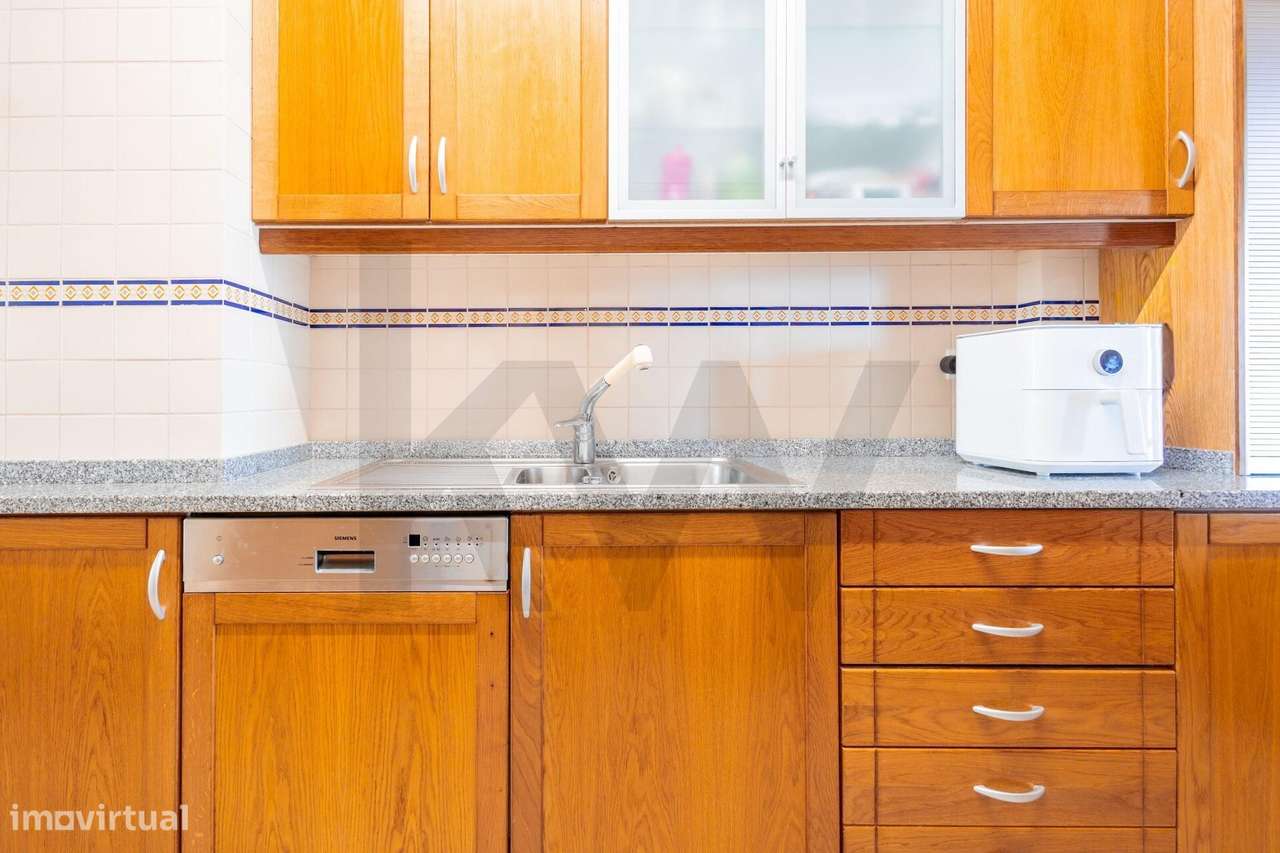 Apartamento T3 Duplex no Funchal-25