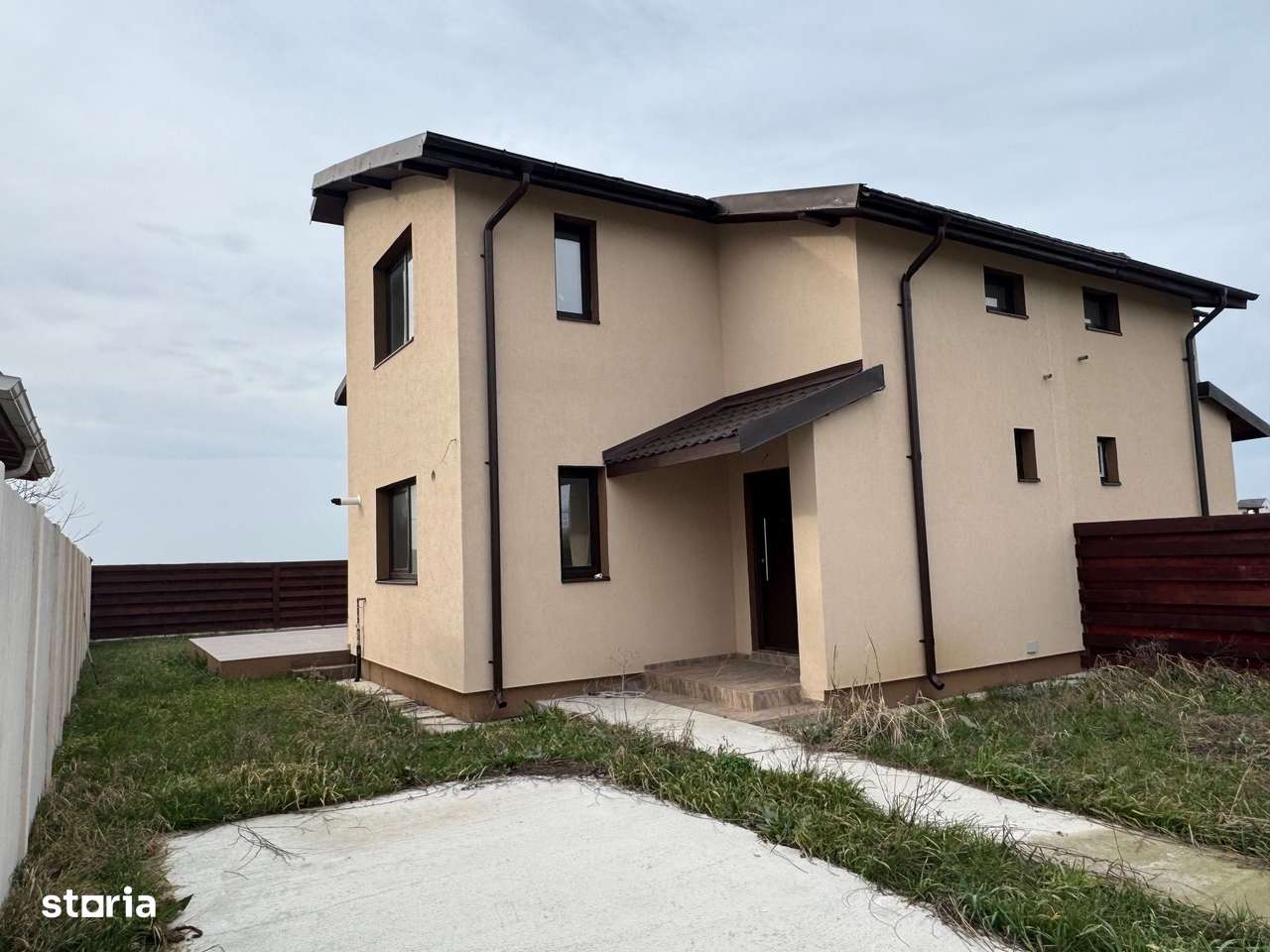 Vila Otopeni Odaile, zona linistita, 0% comision - Imagine principală: 4/13
