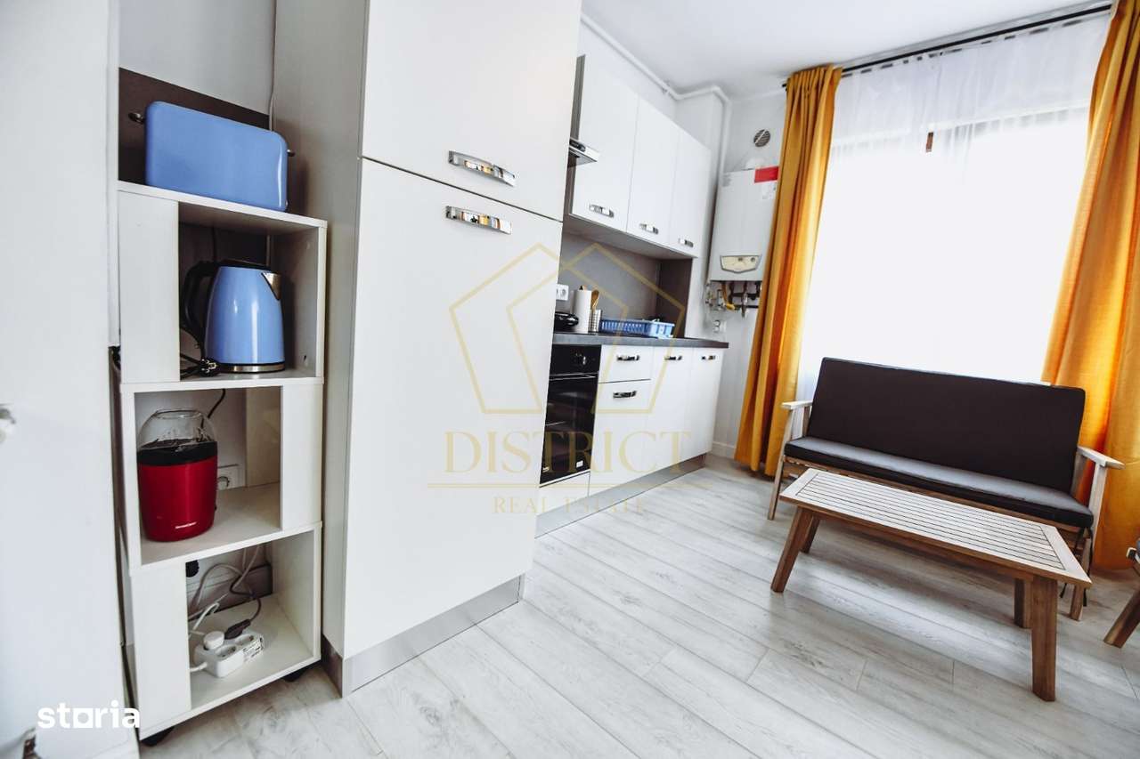 Apartament Superb cu 3 Camere Semidecomandat Loc Parcare | Torontalulu - Imagine principală: 5/11