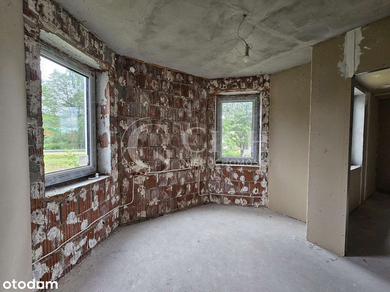 Dom w Ostrowach Tuszowskich w pow. kolbuszowskim.-12