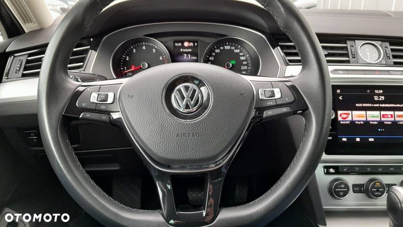 Volkswagen Passat 1.5 TSI EVO Comfortline DSG - 15