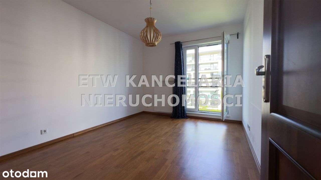 Apartament z dużym tarasem - Nowa niższa cena-6