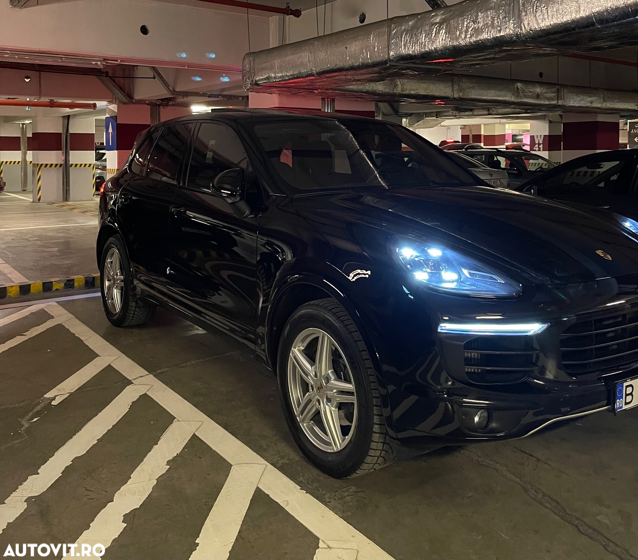 Porsche Cayenne Diesel Tiptronic S - 27