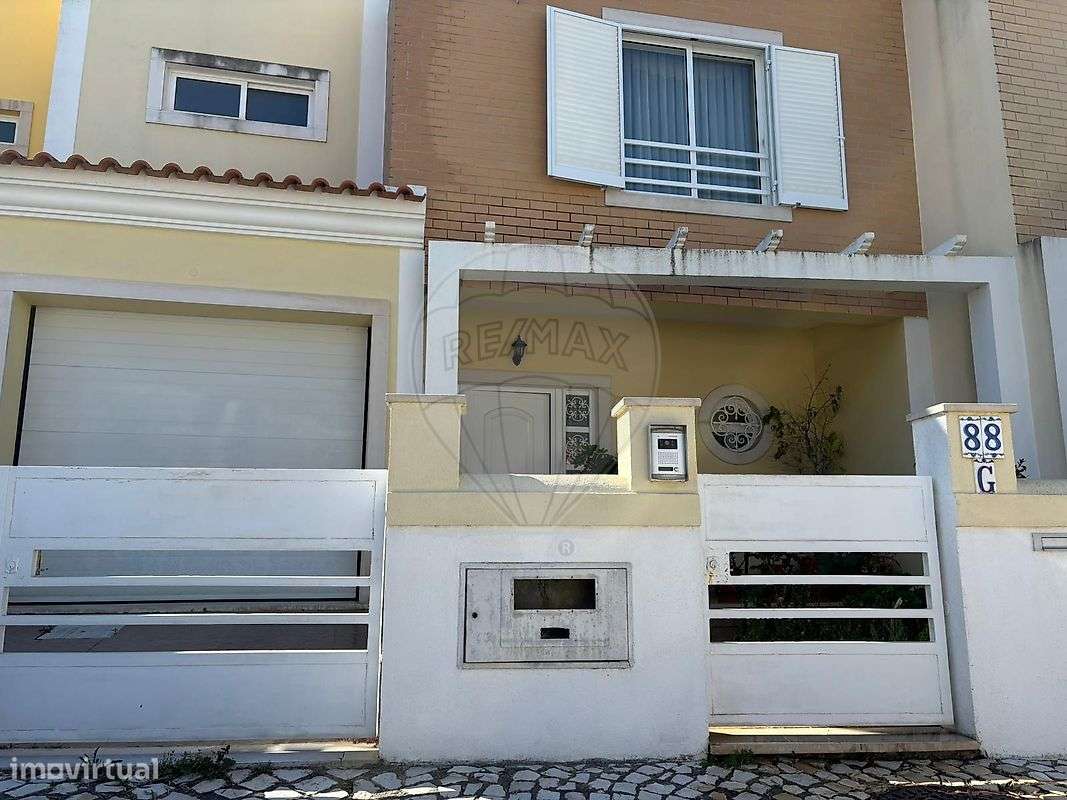 Moradia T3 para venda - Grande imagem: 2/29