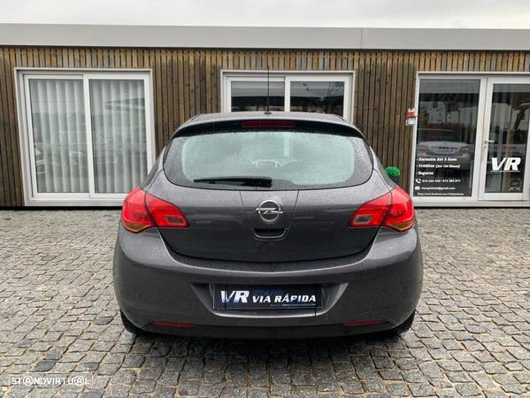 Opel Astra 1.3 CDTi Enjoy - 13