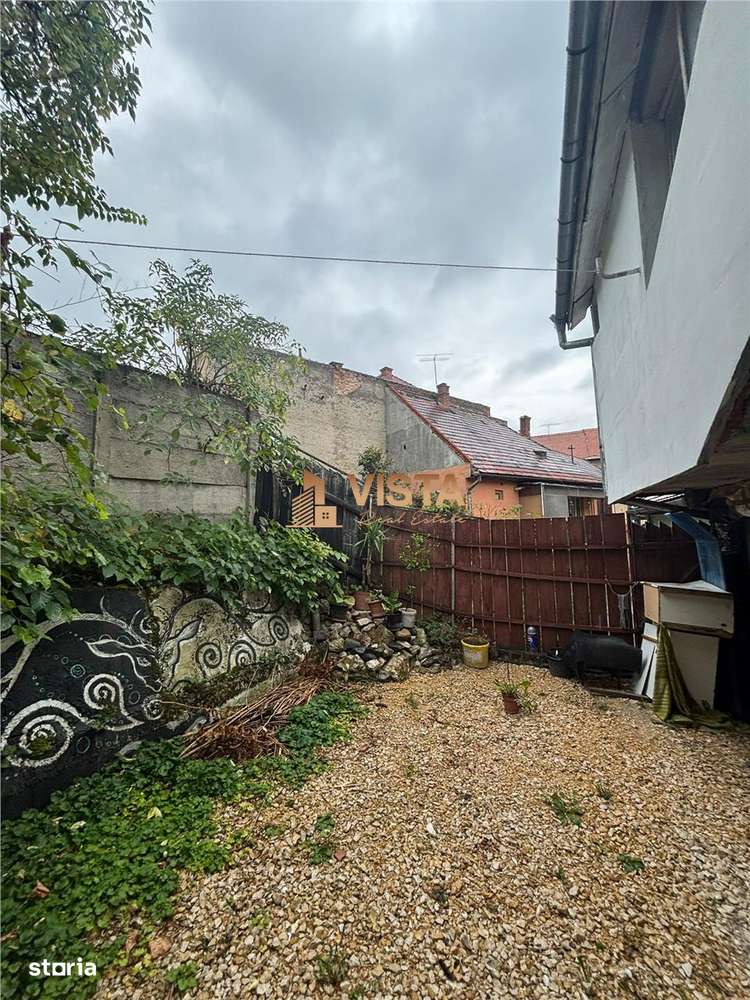Casa 6 camere, 3 bai, 300mp teren, zona Centrala, Matei Basarab, - Imagine principală: 3/16