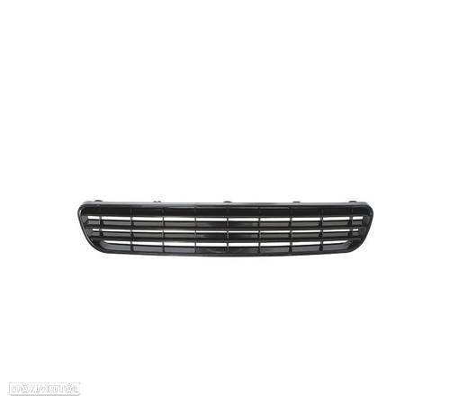 GRELHA FRONTAL SEM SÍMBOLO PARA AUDI A3 8L 00-03 - 3