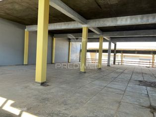 Armazém com área 2550m2 junto ao Aeroporto LISBOA - Grande imagem: 2/10