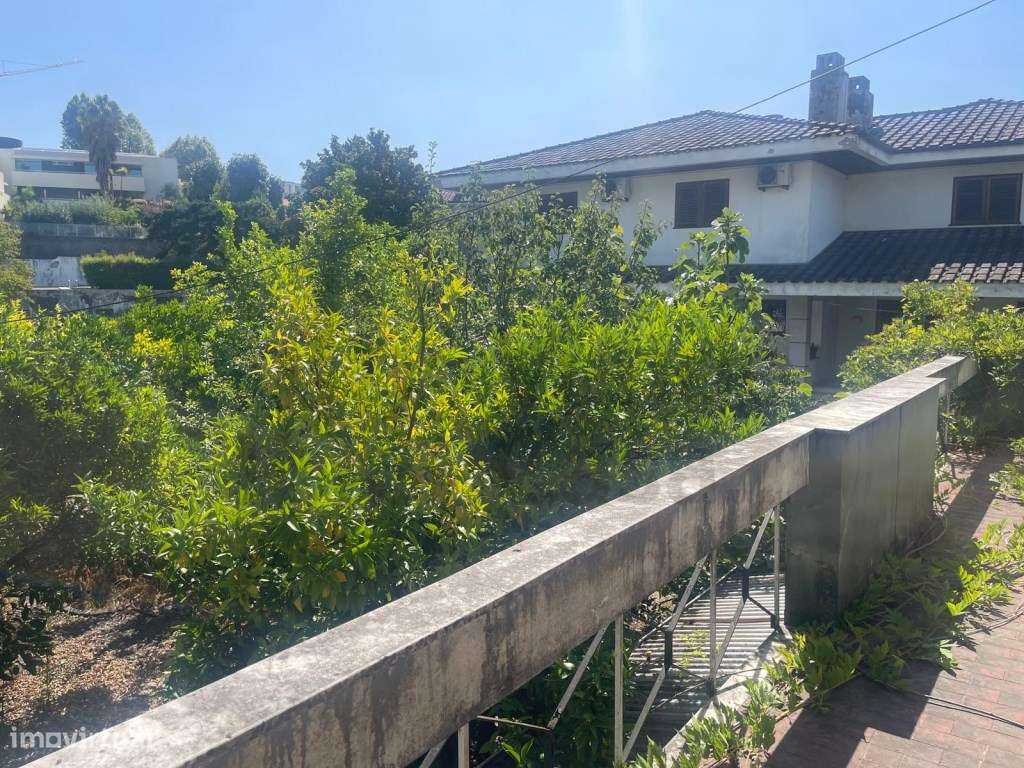 Vende-se Moradia Braga - Centro da Cidade-21