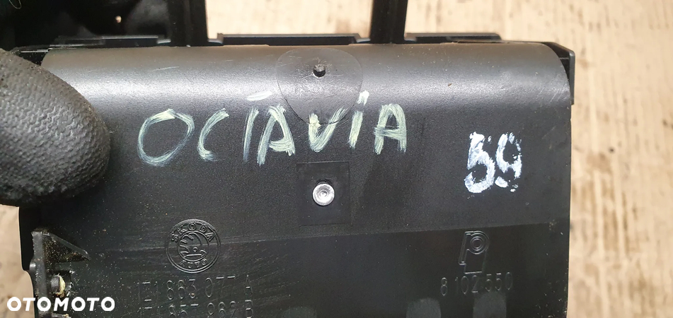 Popielniczka schowek Skoda Octavia II 1Z1863077A 1Z1867962B - 7