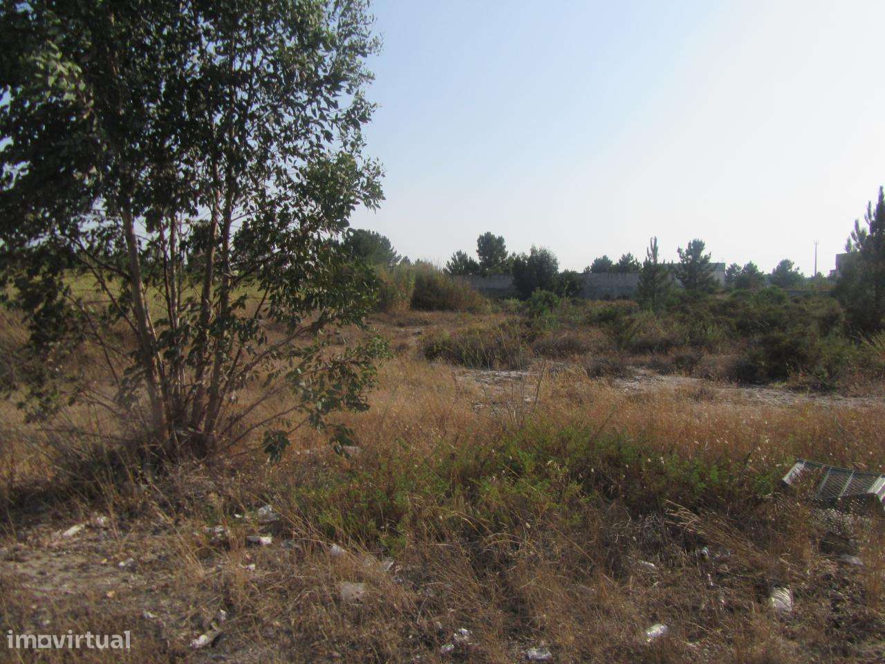 Vende-se Lote de terreno urbano  em Palmela--N--54-3