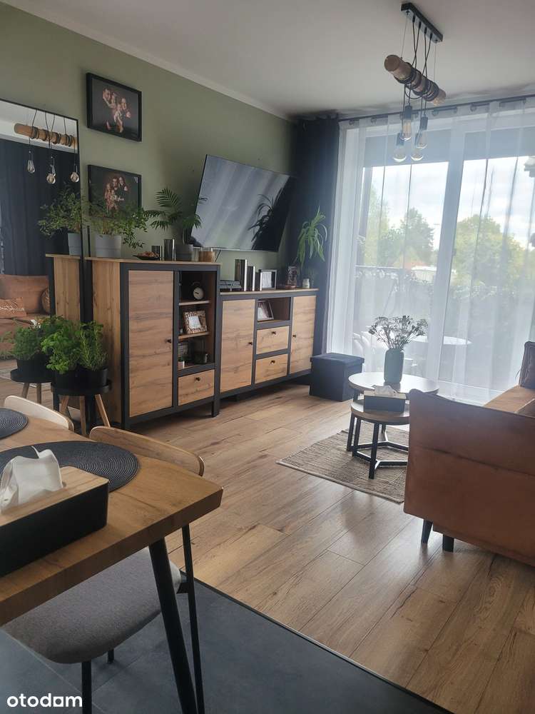 Przestronne mieszkanie z ogrodem i dwoma miejscami parkingowymi - Pełny obrazek: 4/20