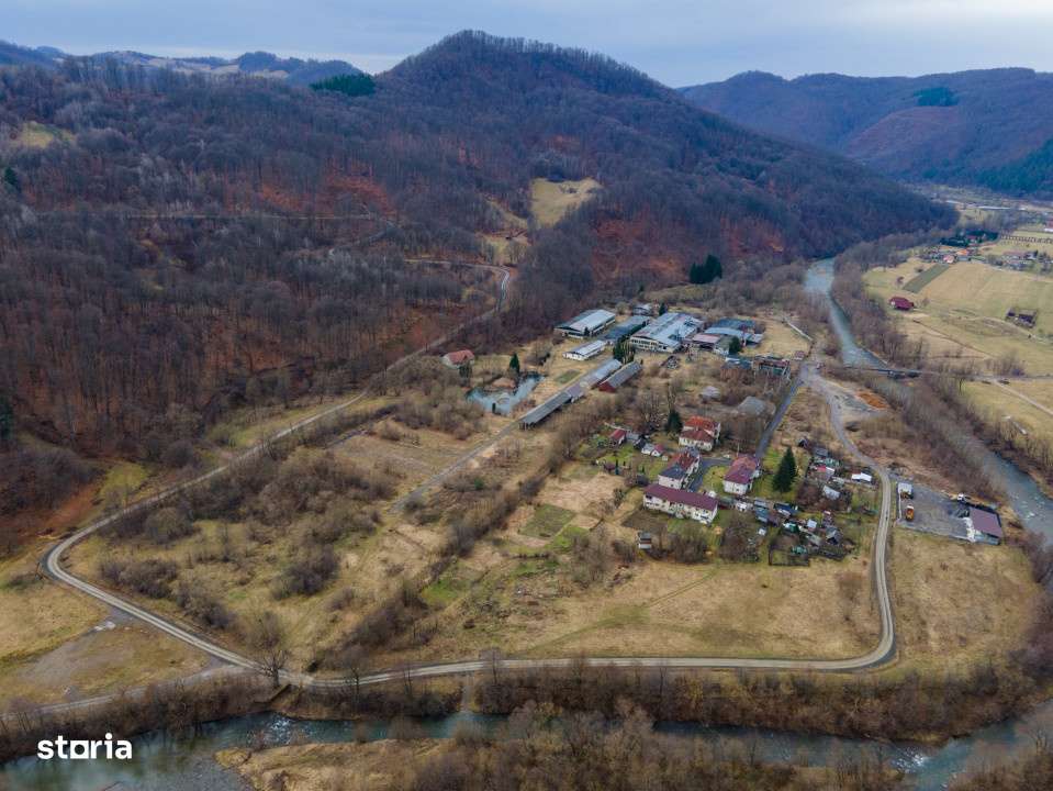 Teren si spatii industriale, com. Negreni, sat Bucea, jud. Cluj-18
