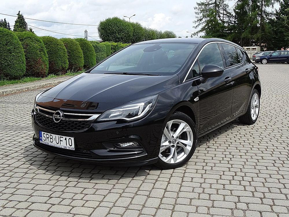 Opel Astra K (2015-2021) 1.4 T Dynamic 2017
