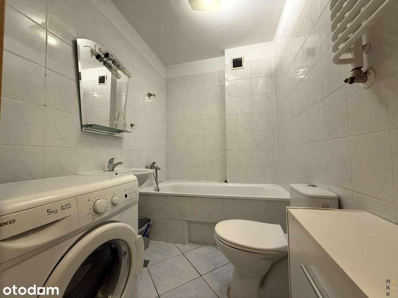 Kawalerka z oddzielną kuchnią / garaż podziemny / komórka lok / Pawia-5