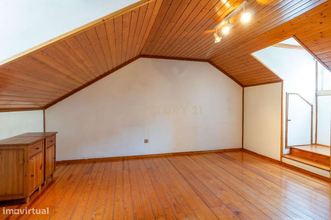 Apartamento na Rua Fradesso da Silveira – Alcântara, Lisboa-6