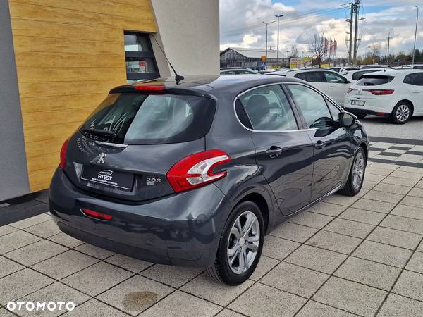 Peugeot 208 E-HDi FAP 92 Stop&Start Allure - 6