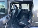 Jeep Wrangler 3.6 Unlim Sahara - 29