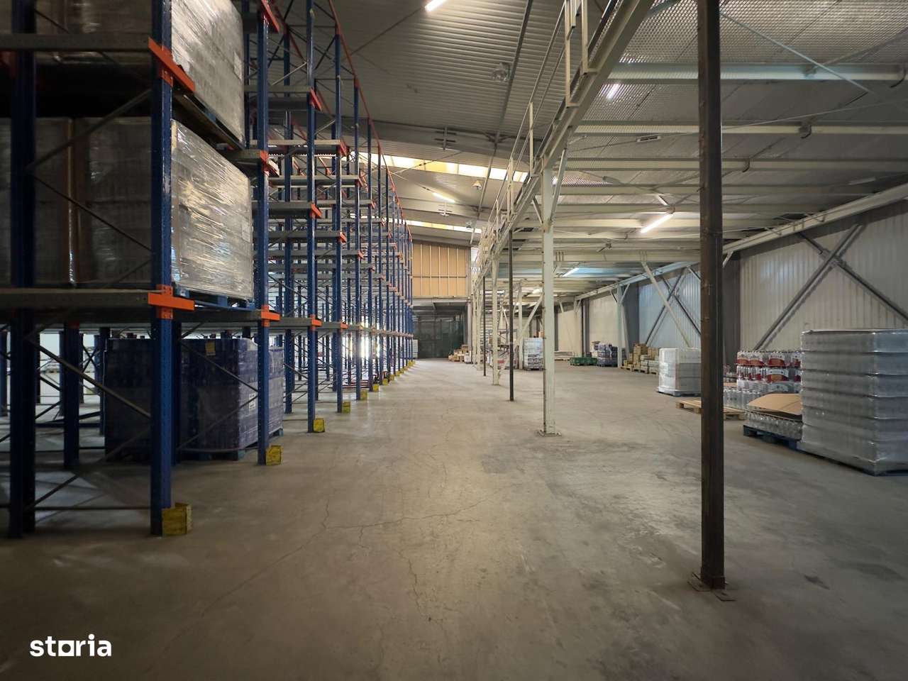 Hala/ showroom de la 300mp la 1796mp, eventual rafturi, zona Vama Iasi - Imagine principală: 5/17