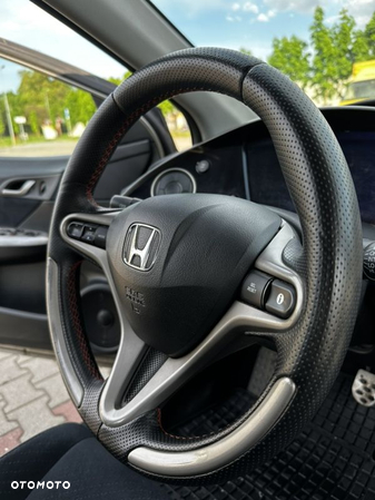 Honda Civic 1.4 Comfort - 23