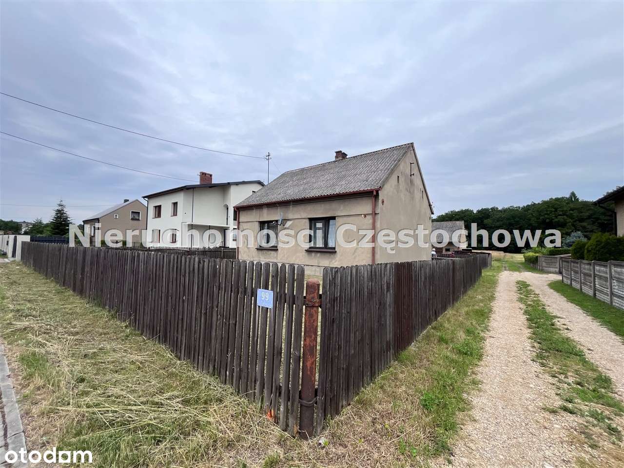 Nieduży domek Wręczyca Wielka-1