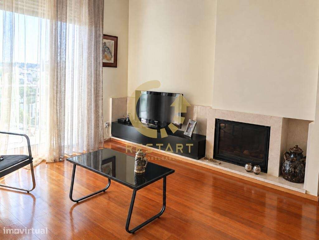 T2 Mobilado em Condomínio Fechado com Piscina | Vila Nova da Telha – M-6