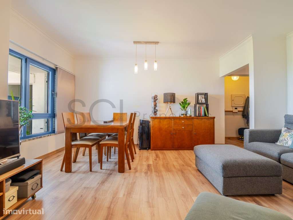 Apartamento T2 Totalmente Remodelado com Elevador - Barreiro-8