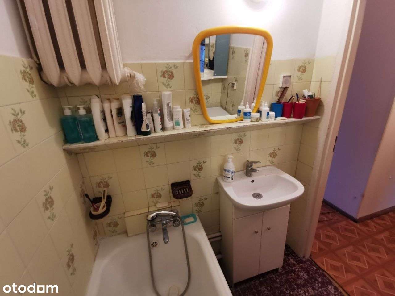 Mieszkanie 4-pok., I piętro, 2 piwnice- Złotów (ce-12