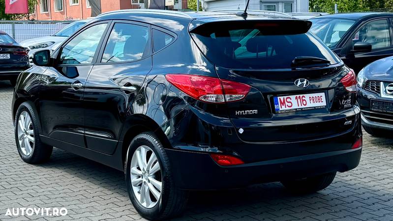 Hyundai ix35 2.0 CRDi 4WD Style - 4