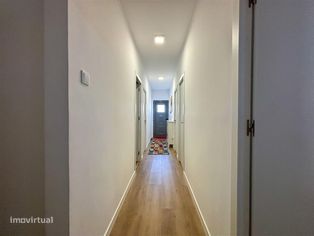 Apartamento T3 com quintal em zona de Santa Clara - Grande imagem: 5/6