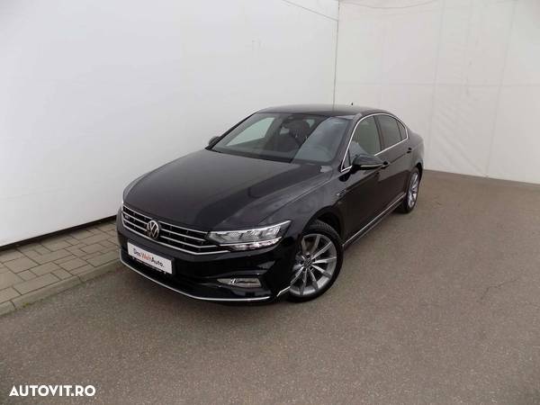 Volkswagen Passat 1.5 TSI ACT DSG Highline - 1