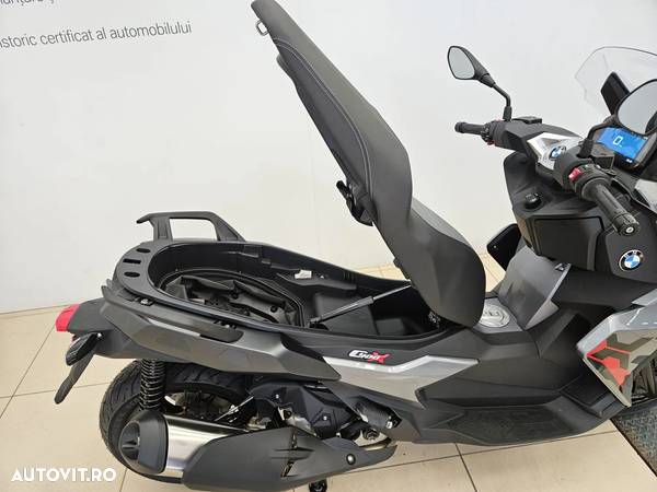 BMW C400X - 12