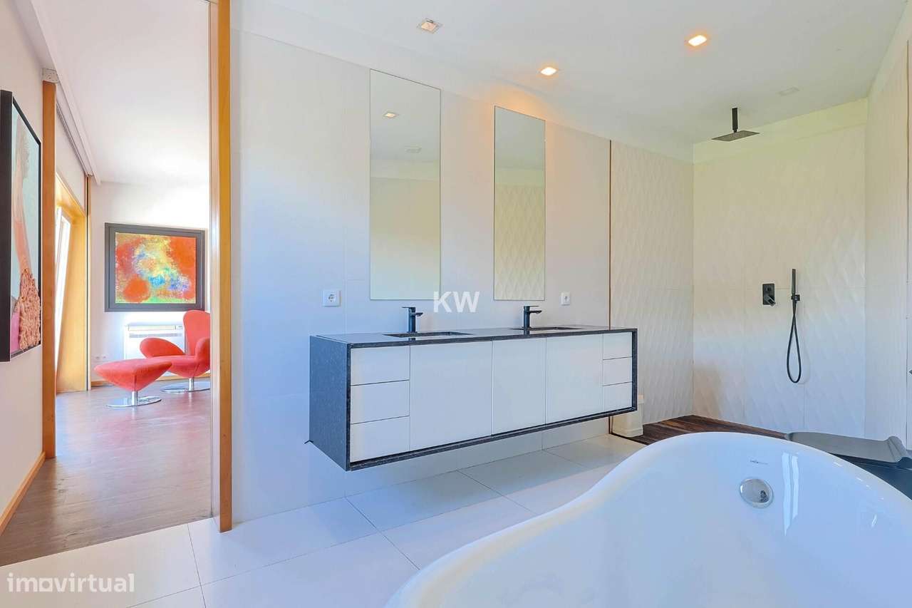 Moradia individual com Piscina terreno de 2661 m2 em Aveleda, Vila do - Grande imagem: 5/47