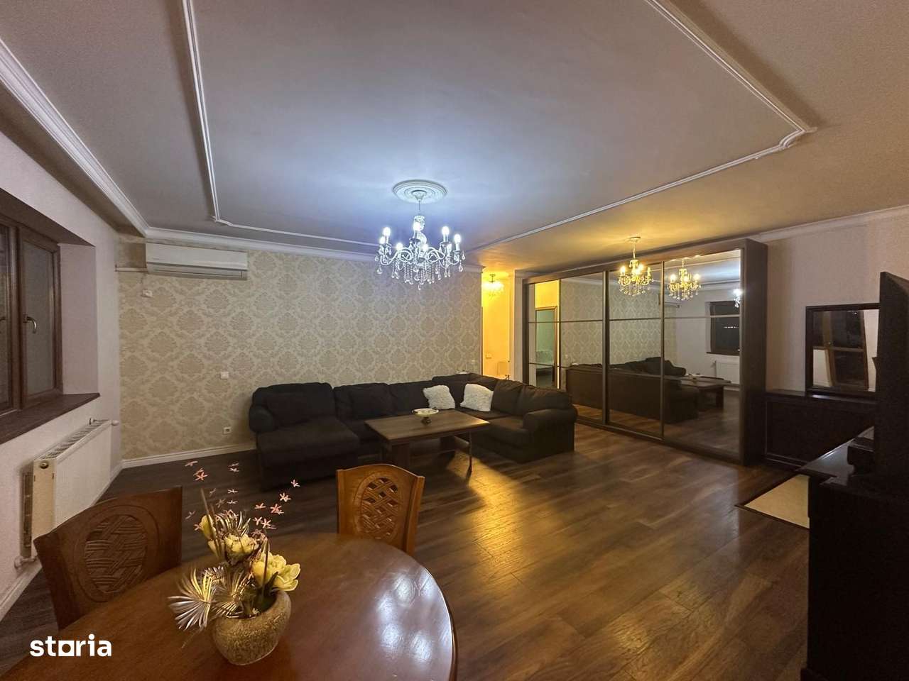 De vanzare apartament 2 camere - Mihai Bravu-1