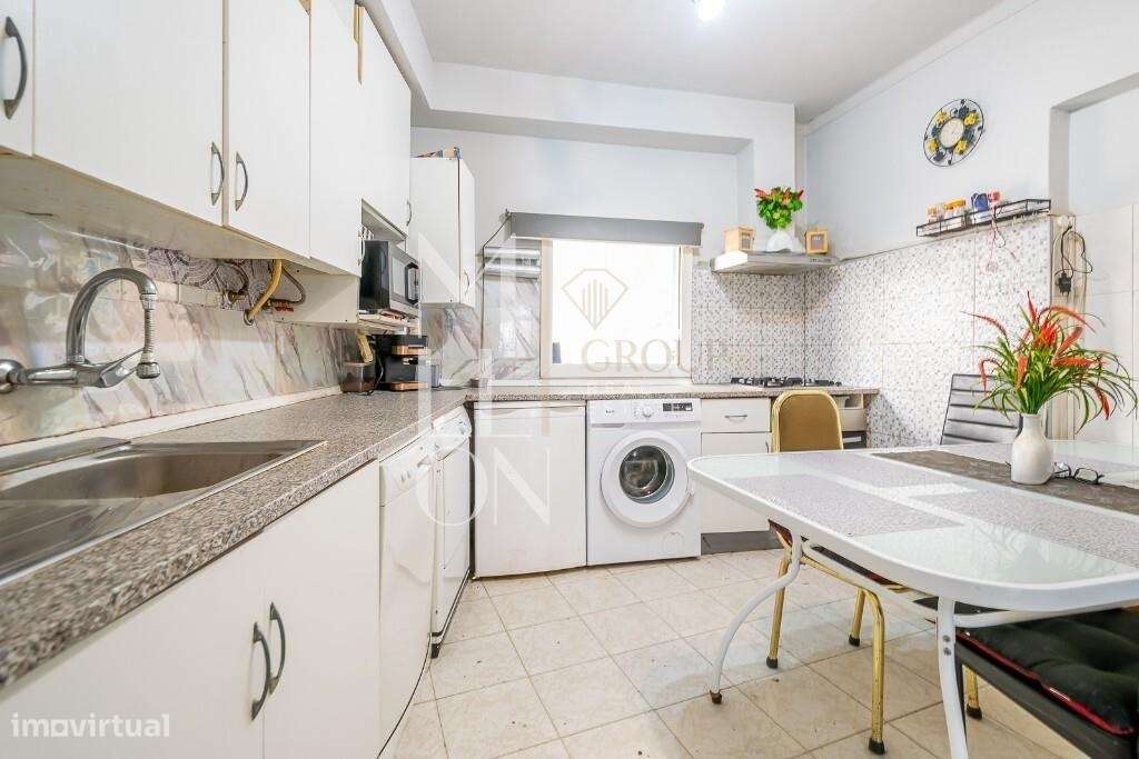 Prédio para Investimento no Centro de Alvor - Grande imagem: 4/24