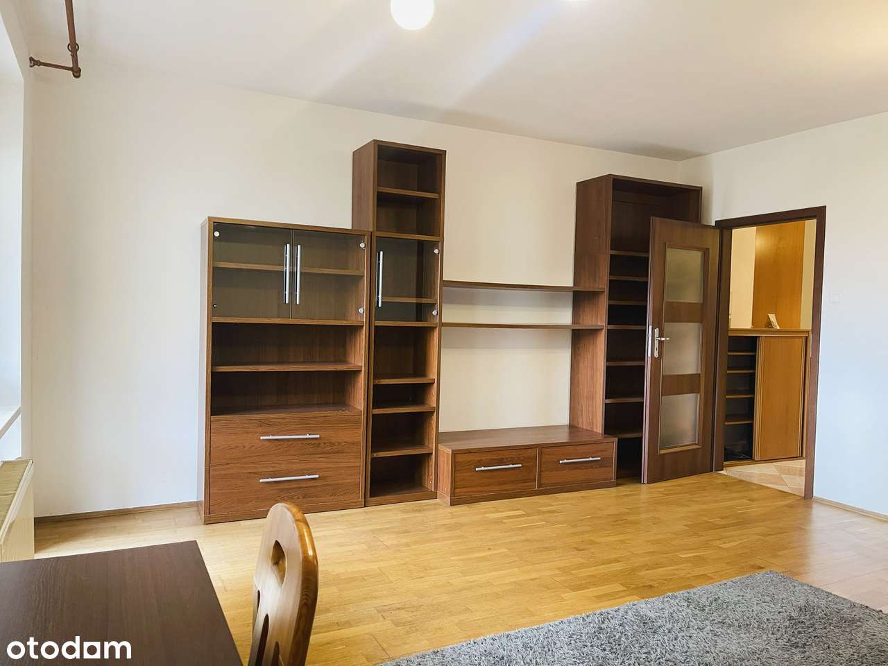 Rozkładowe mieszkanie przy metrze!-5