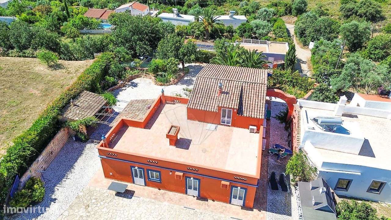 Moradia T9 para venda-33