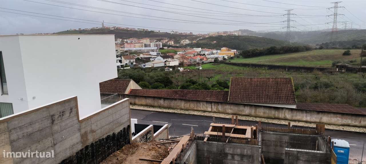 Lote de Terreno  Venda em Almargem do Bispo, Pêro Pinheiro e Montelava-10